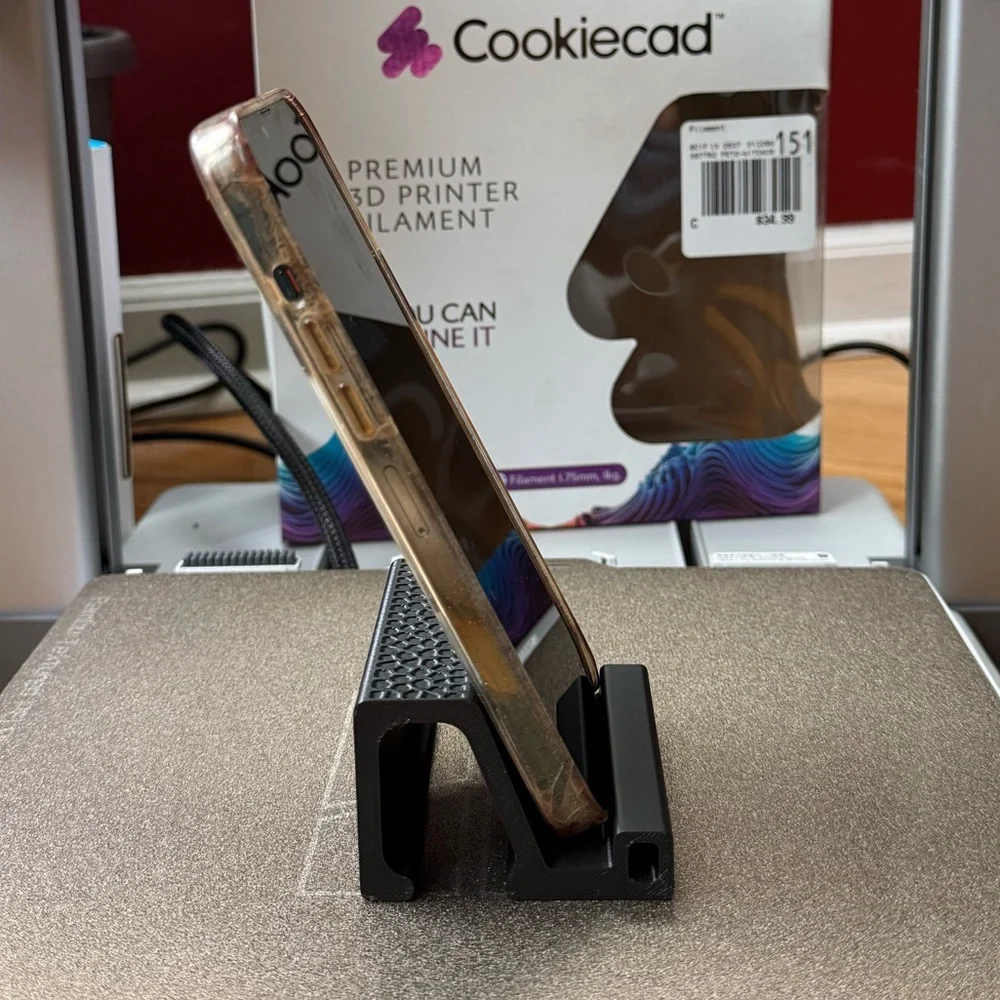 3D Printed Phone Stand Black Cell Phone Holder for Desk Smartphone Desktop Stand